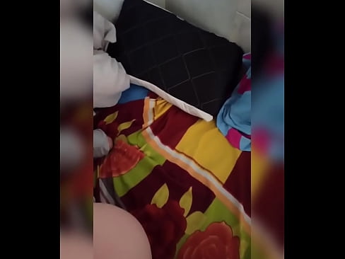 ❤️ Nire gelakidea etxean bakarrik geratzen da, bere senarra oporretara joaten delako eta nik izorratzeko eta ipurdia esnez betetzeko aprobetxatzen dut ️ Pornografia pornoan eu.japangaysex.ru ️❤