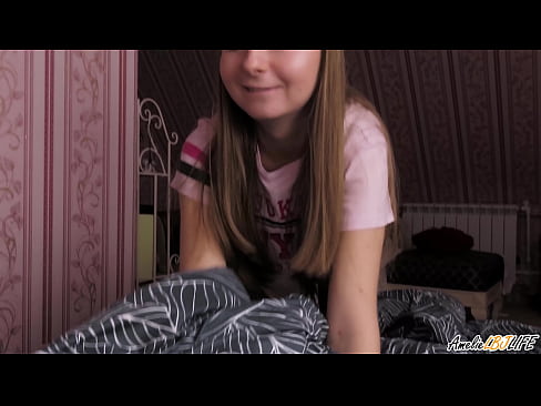 ❤️ Blondie-k bere BFF-ren sakon zurrupatzen du eta esperma jasotzen du ahoan ️ Pornografia pornoan eu.japangaysex.ru ️❤